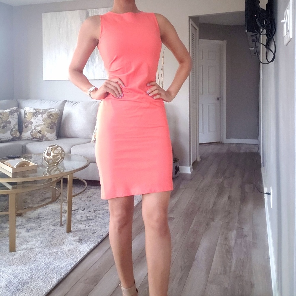 Kenneth Cole Coral Zipper Dress!